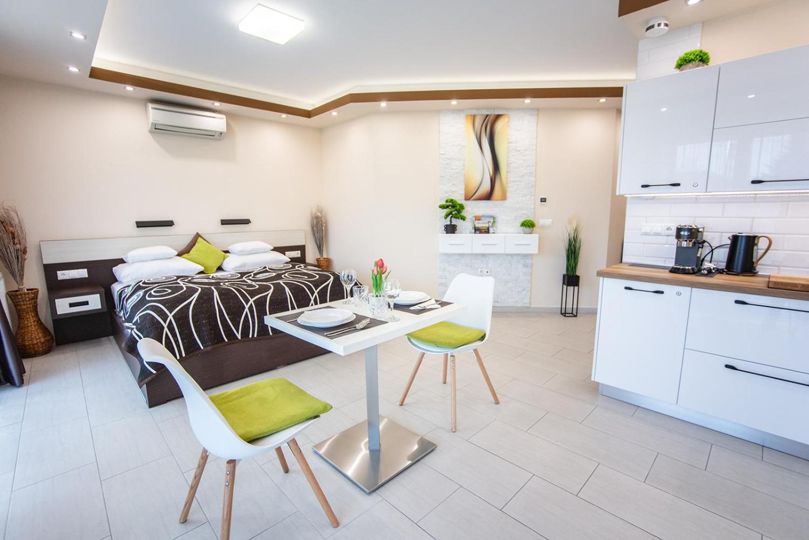 Nemeth Apartmanok Шарвар Екстер'єр фото