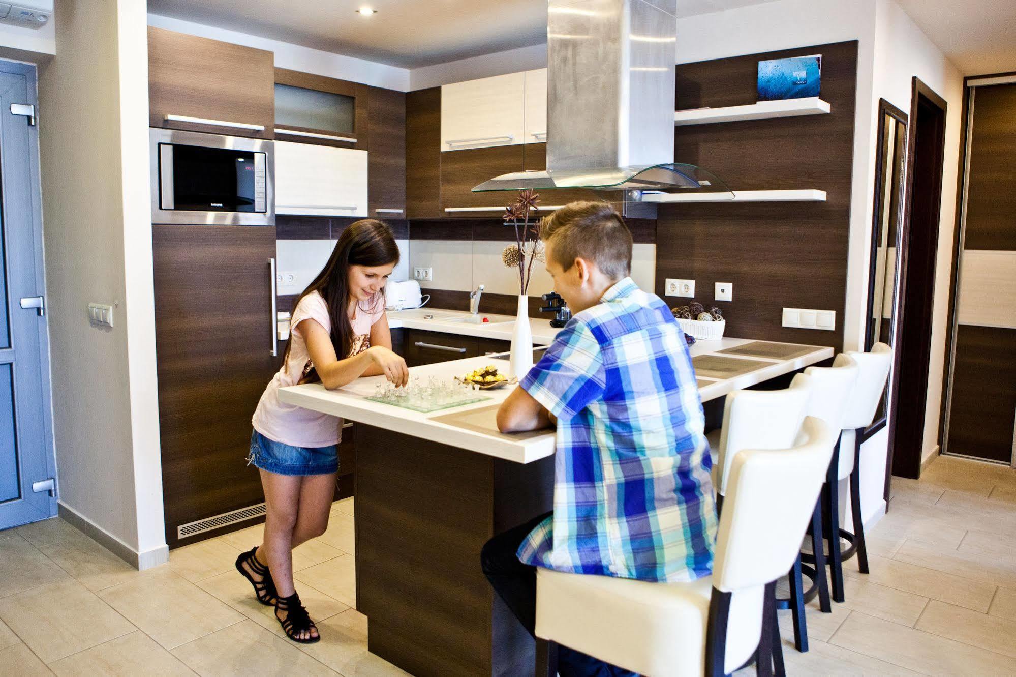 Nemeth Apartmanok Шарвар Екстер'єр фото
